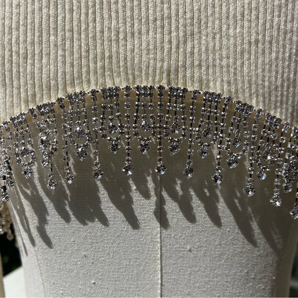 Rhinestone Soft Crop Top - Picture 6 of 10